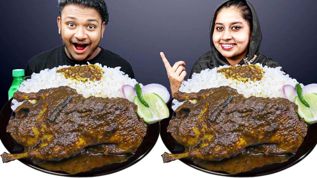 আস্ত হাঁস ভুনা ও গরম ভাত খাওয়ার চ্যালেঞ্জ । duck curry and rice eating। Hungry Balok