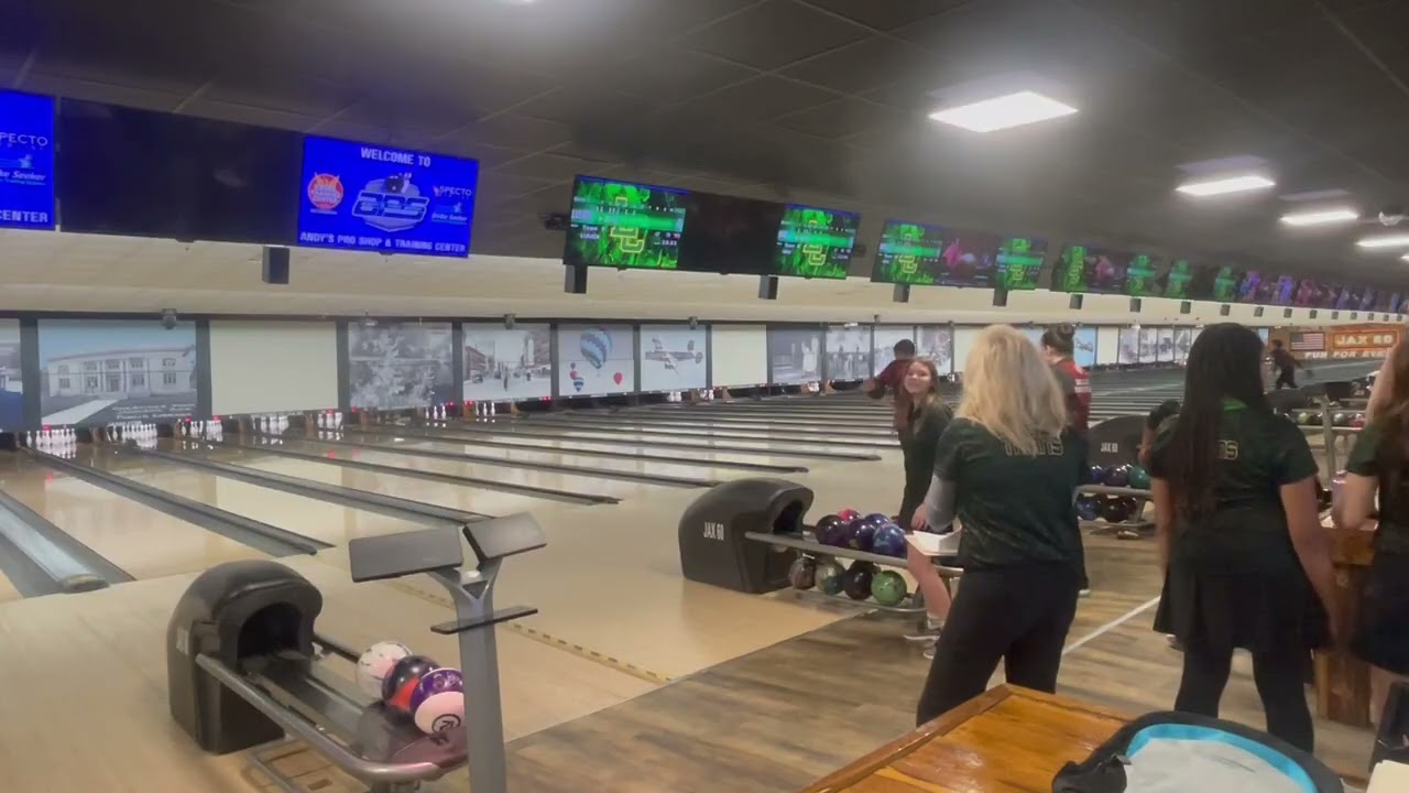 ￼￼ lumen Christ high school Bowling￼ tournament  Tournament  part seven Jack 60 ￼￼￼