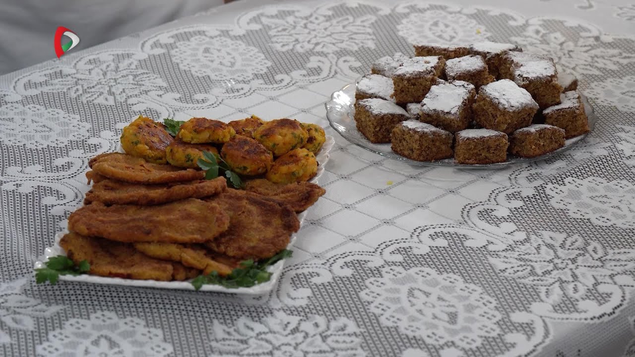 Dél-Bánát ízei – Rántott sült paprika krumplis gombóccal és almás kalács