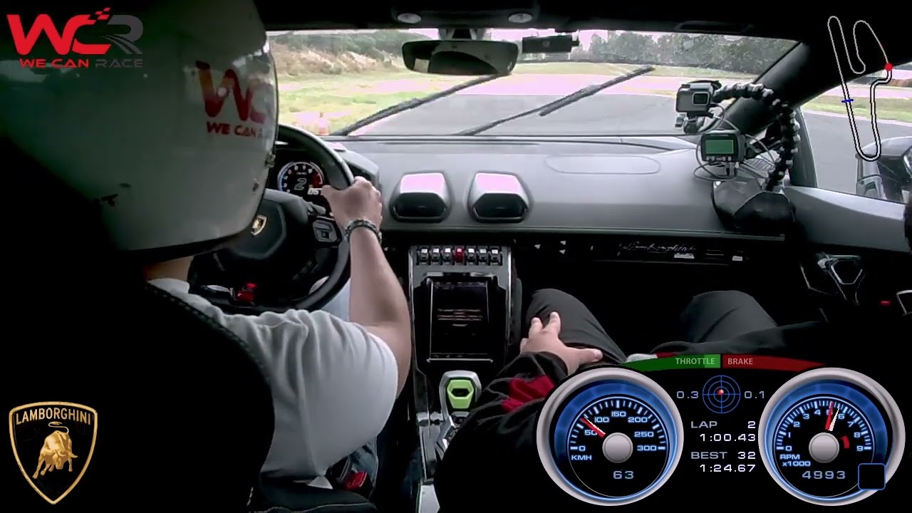 Giro di pista con Lamborghini Huracan evo Autodromo valle dei templi RACALMUTO WE CAN RACE