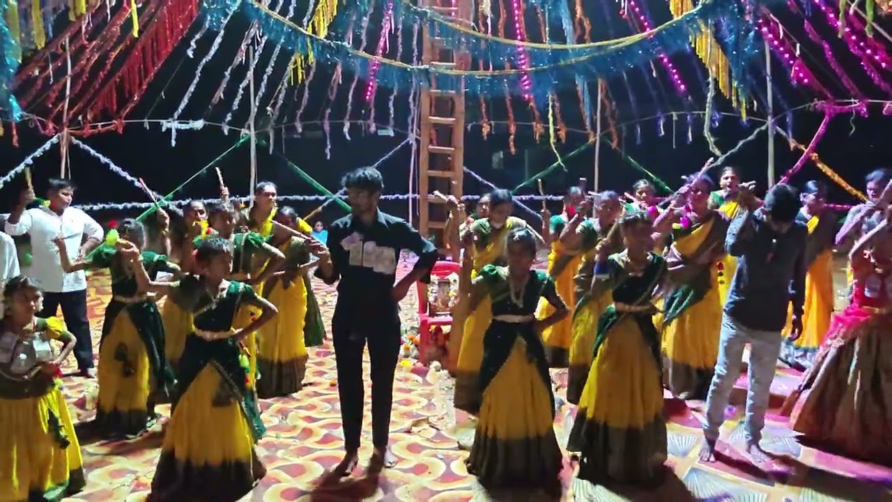 Lacchimi na chinni lacchimi KOLATAM by jai shree ram team mass