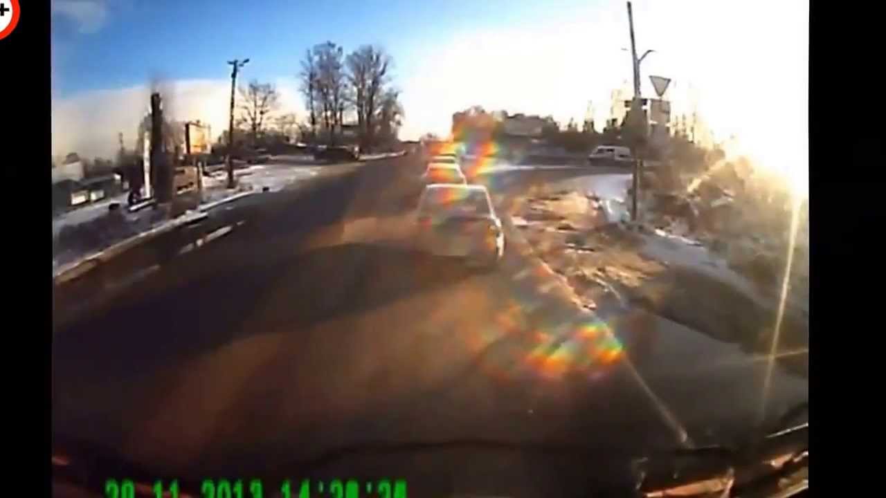 NEW Car Crash Compilation 2013 November Russia