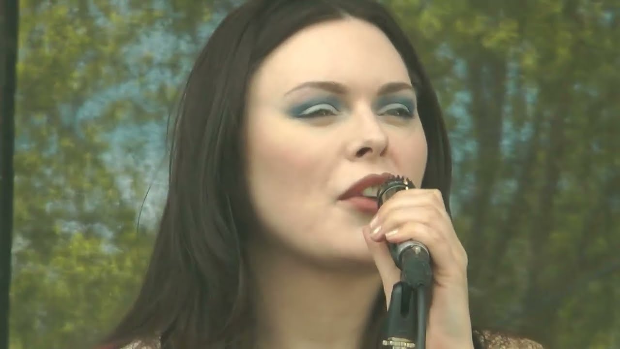 Bobbie Dazzle - Flowers On Mars - Call of the Wild Festival - Lincolnshire Showground - 01/06/25...
