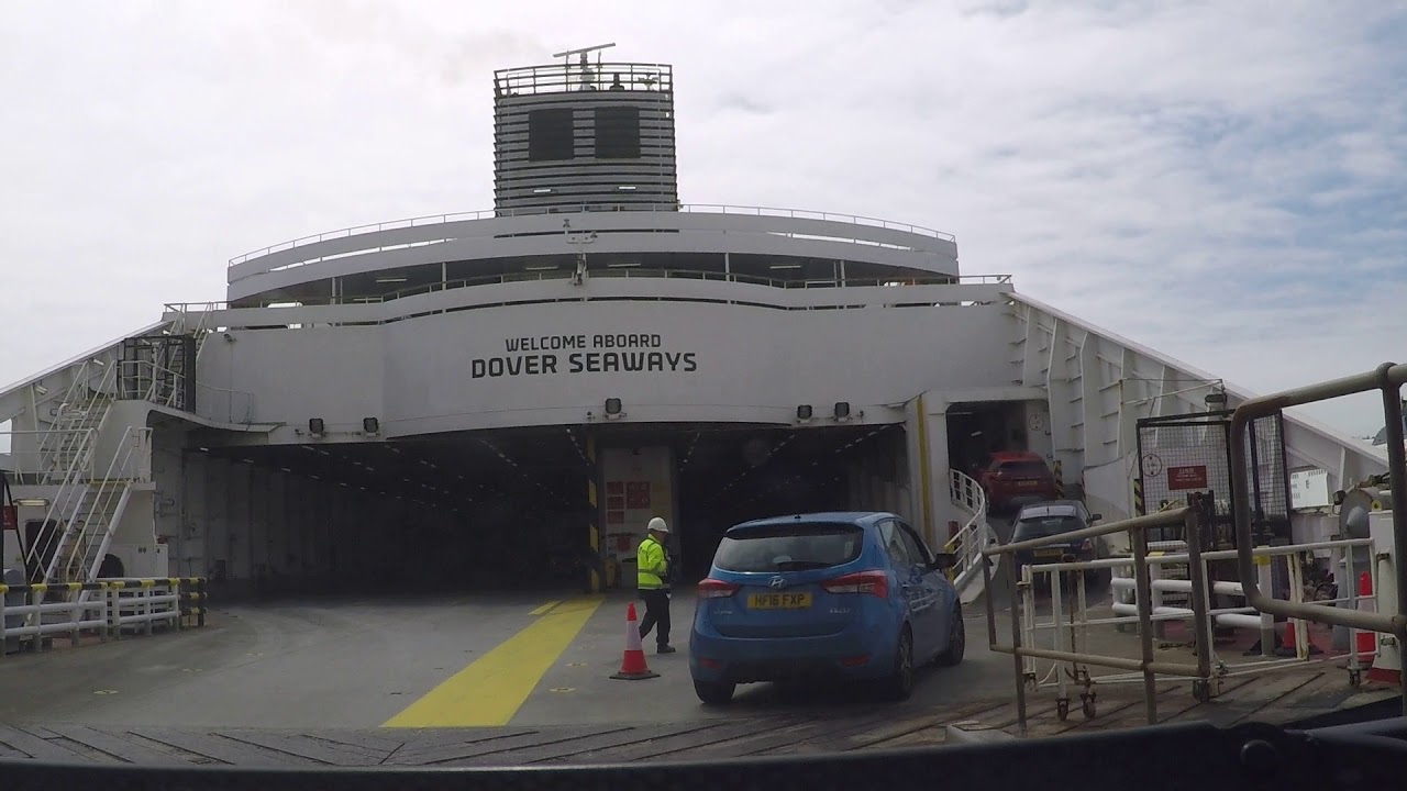 DFDS Ferry Dover Seaways - Car Boarding