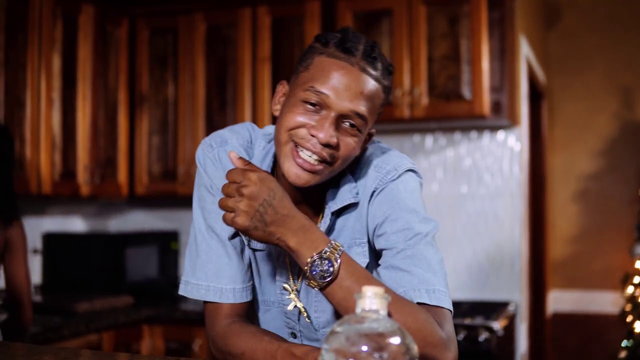 Den Z - Talk (Official Video)