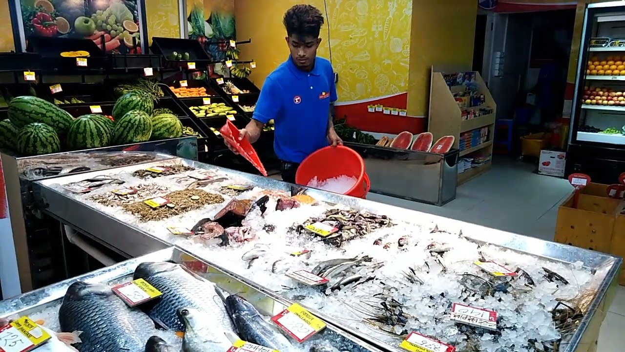 Fish market. all fish fresh. Fish display system in Bangladesh.
