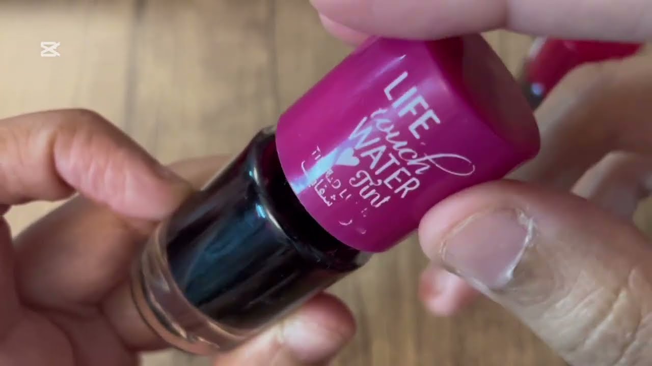 ASMR Lip Tint Tapping 💄✨ASMR نقر على تنت الشفايف 💄✨