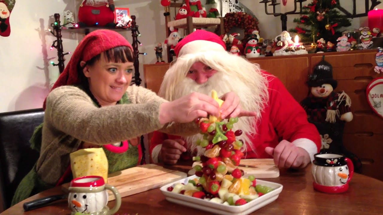 9. desember 2014 - Jóladagatal Hurðaskellis og Skjóðu - Ávaxtajólatré og grænmetisjólasveinn