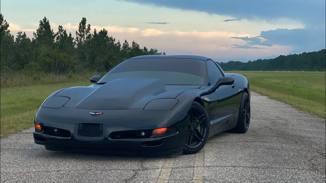 Walk around of my c5 corvette