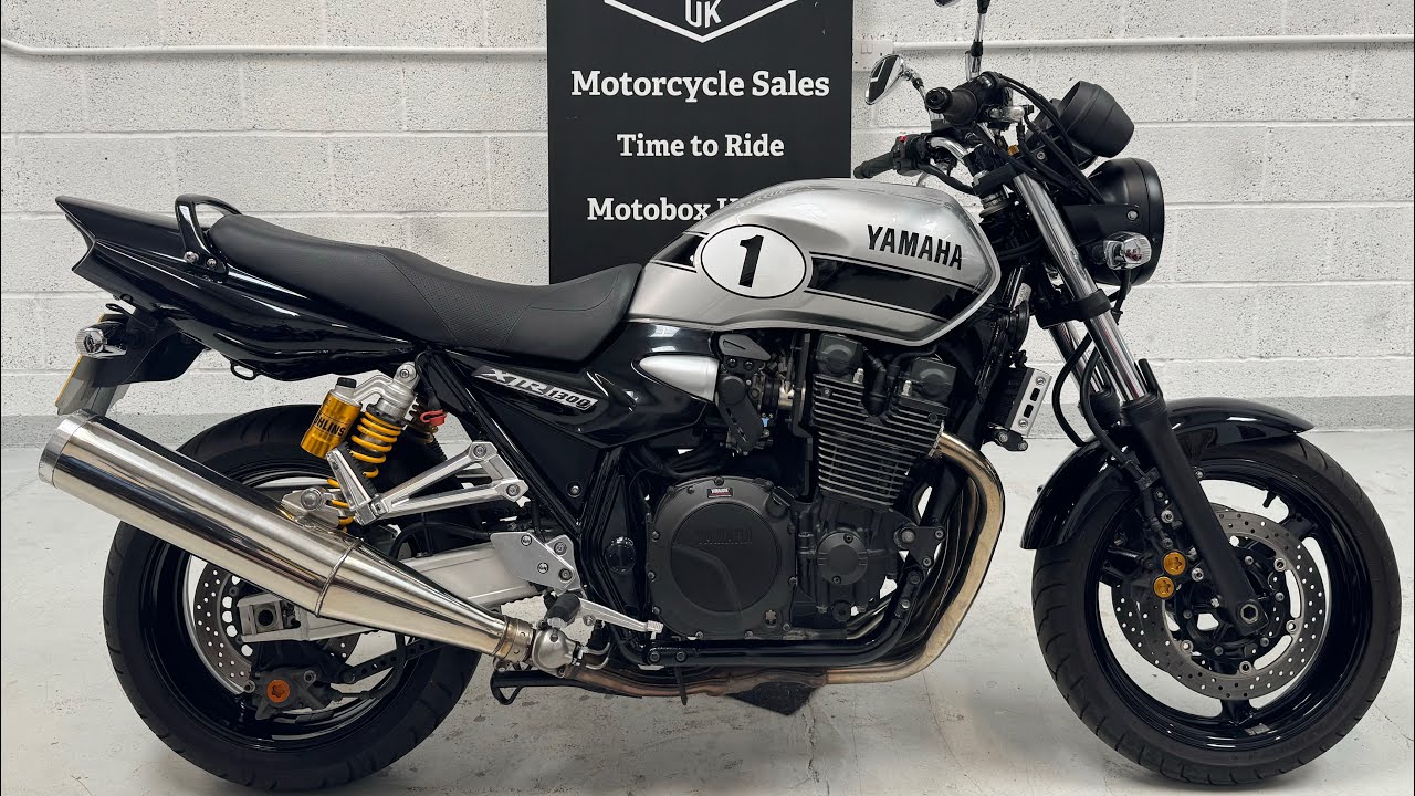 Yamaha XJR1300, 2014, walk around and start up