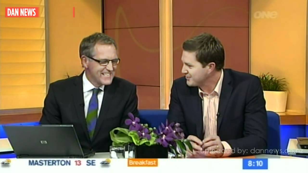 Blooper: Peter Williams discusses Mark Todd's 