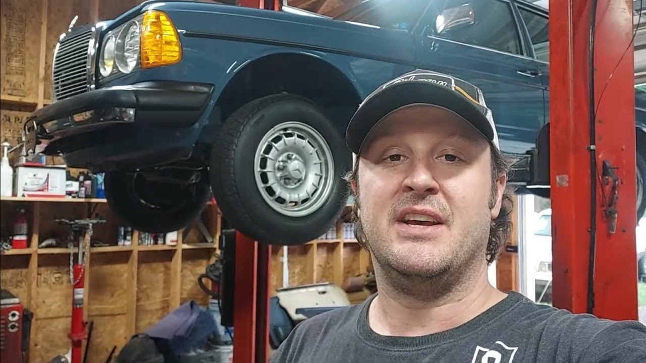 Mercedes 300D 1983 года — часть 3: подвеска, кондиционер, переключатель фар, отделка деревом, ант...