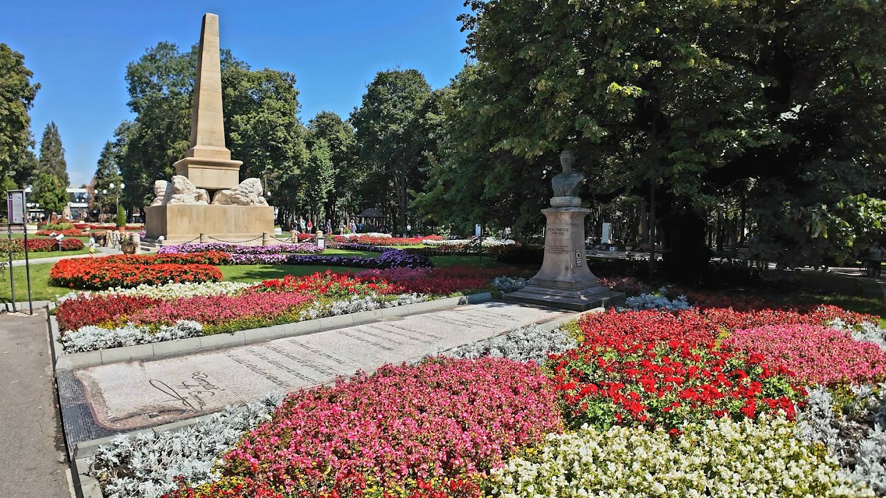 Teiul lui Eminescu din Parcul Copou | Stadionul Politehnicii Iași | La o bere în Parcul Expozitiei