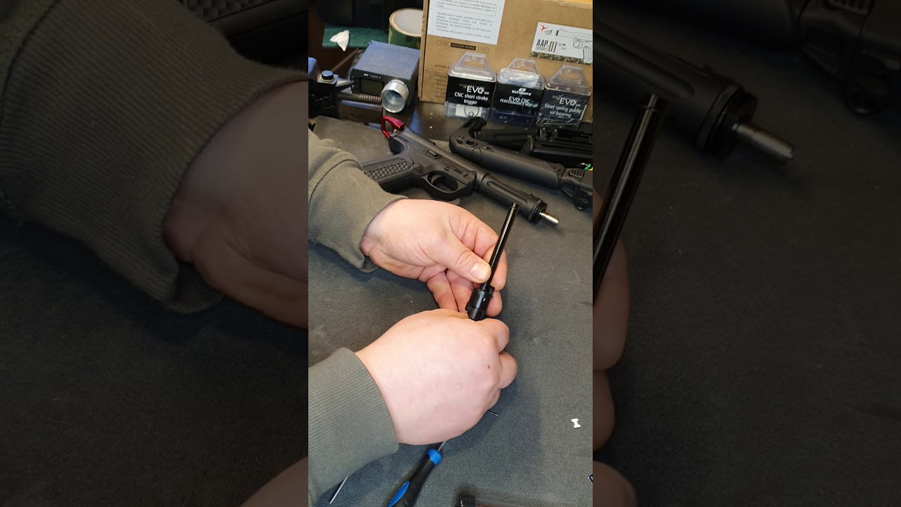 Airsoft aap01 glock g17 g18 upgrades how to get more range and accuracy pistol