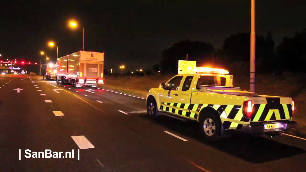 Vrachtwagen blaast turbo op - Vliettunnel N14 afgesloten