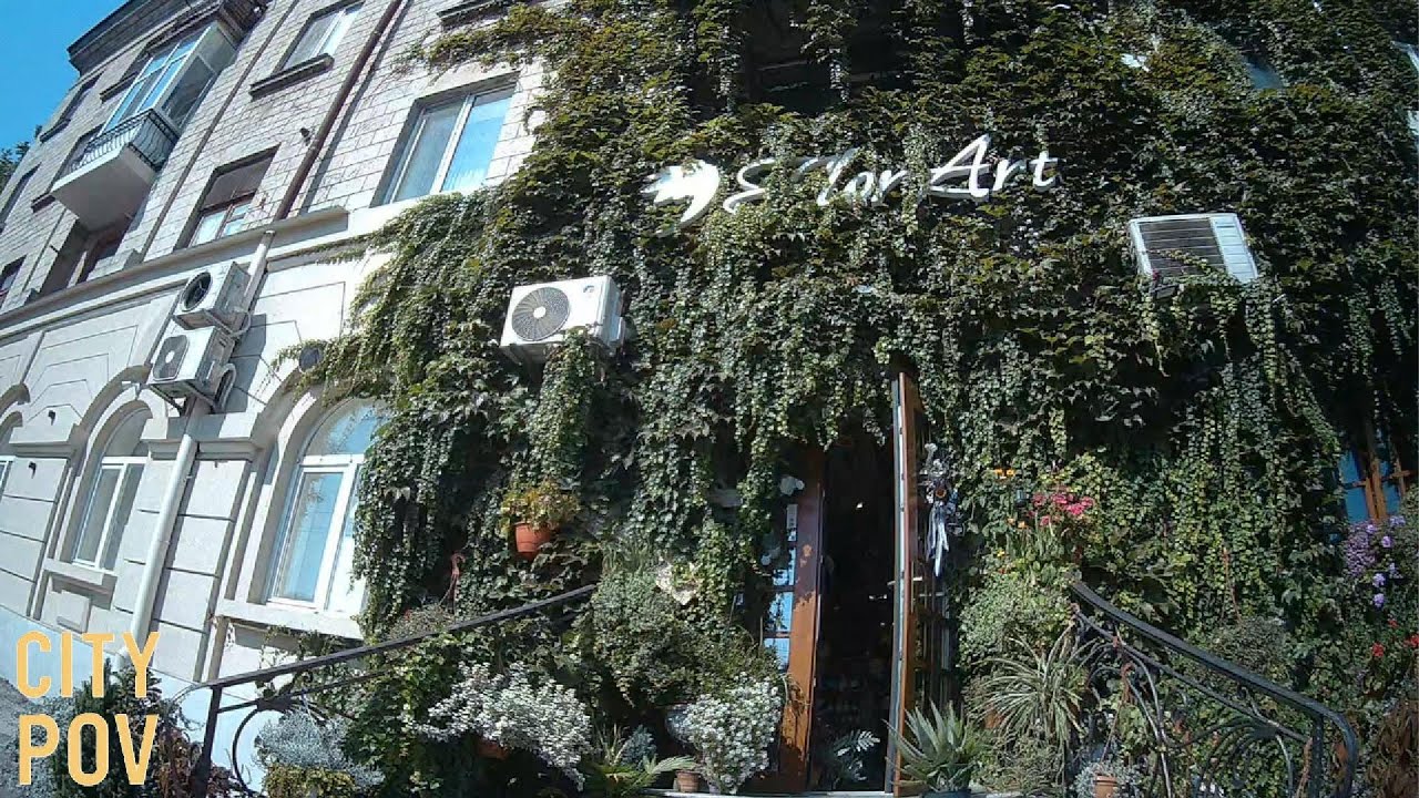 Chisinau, Mihai Viteazul str. – Sunny Summer Day Wheelchair POV