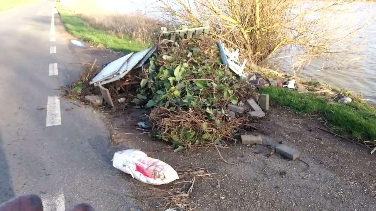Peterborough Clean Up campaign. North Bank Fengate