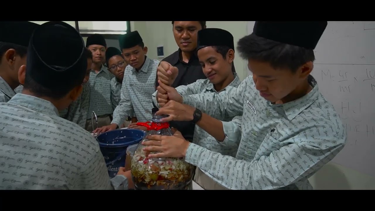 MILAD KE 15 PTYQ MENAWAN