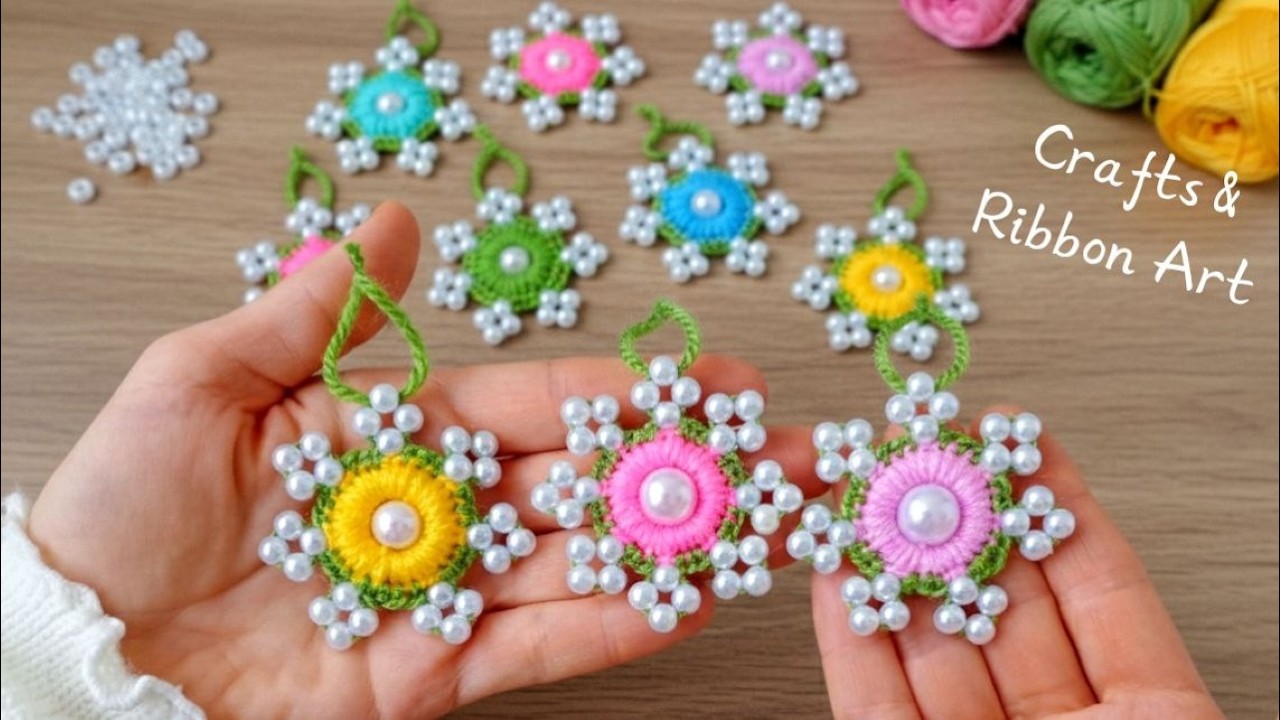 💖🌟Flowers That Everyone Loves - You will Love This Cute Idea - DIY Easy Yarn Flower Keychain