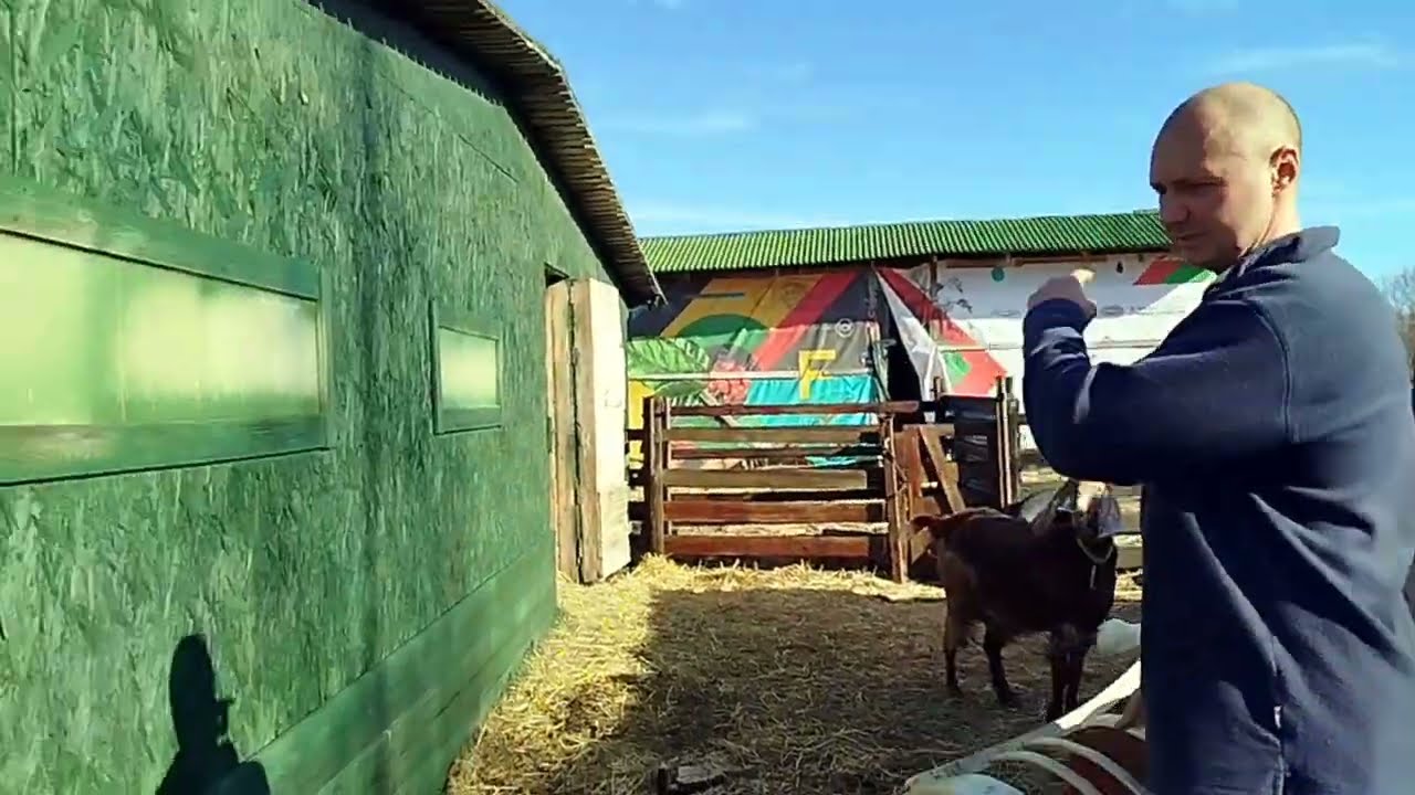 НАШ КАРАВАН ПОЛЗЕТ ВПЕРЕД