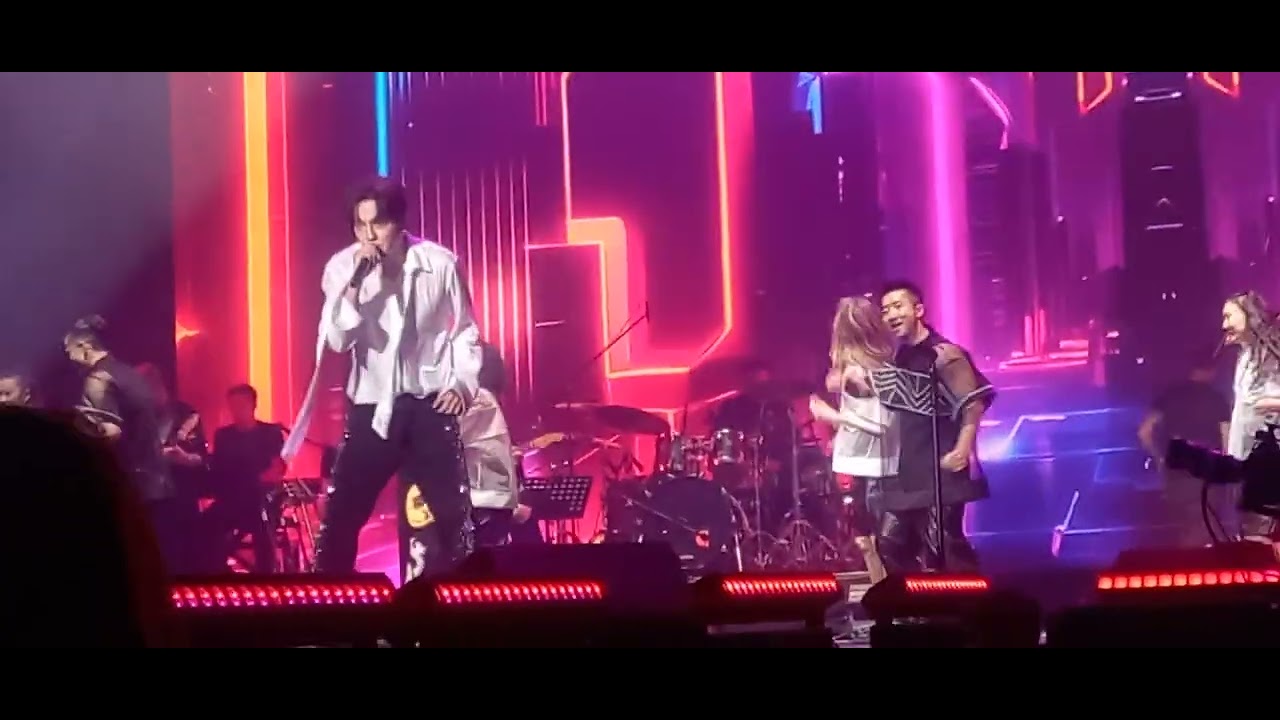 Dimash Qudaibergen - Give Me Your Love (Palacio de los Deportes 10/10/2025)