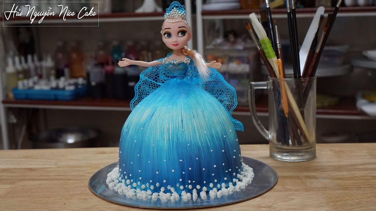 Bánh Sinh Nhật Búp Bê Elsa Trang Trí Vẽ Hình Và Váy Ren - Decorate Elsa Cake Easy to Make