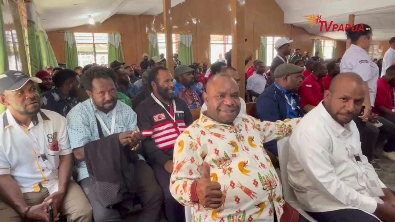 KPU PAPUA PEGUNUNGAN MENETAPKAN 4 PASLON DI PILBUP KABUPATEN TOLIKARA
