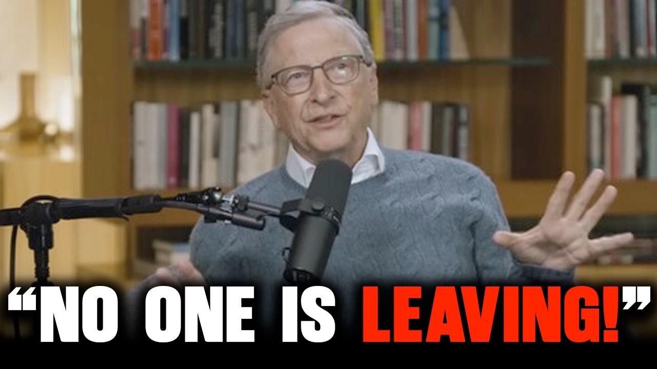 Bill Gates LOSES IT After Windows 11 Users START LEAVING For Linux!