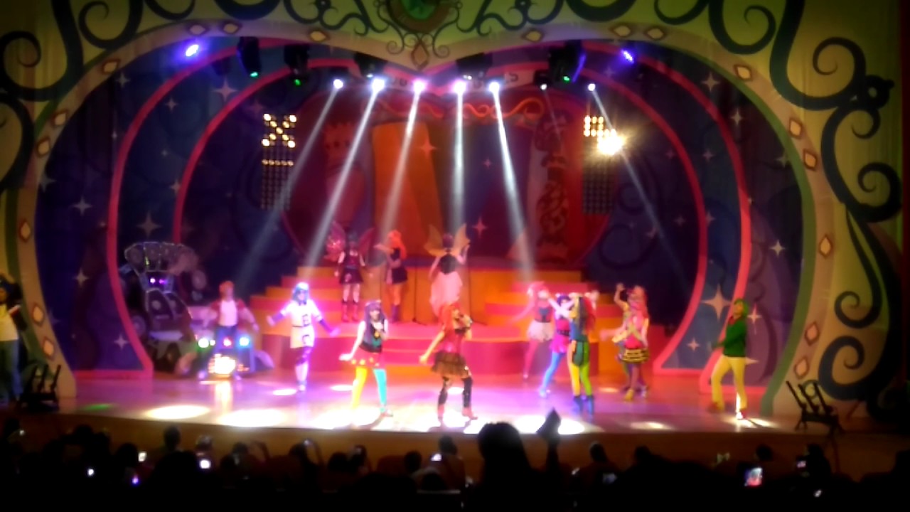 Equestria girl bienvenido al show