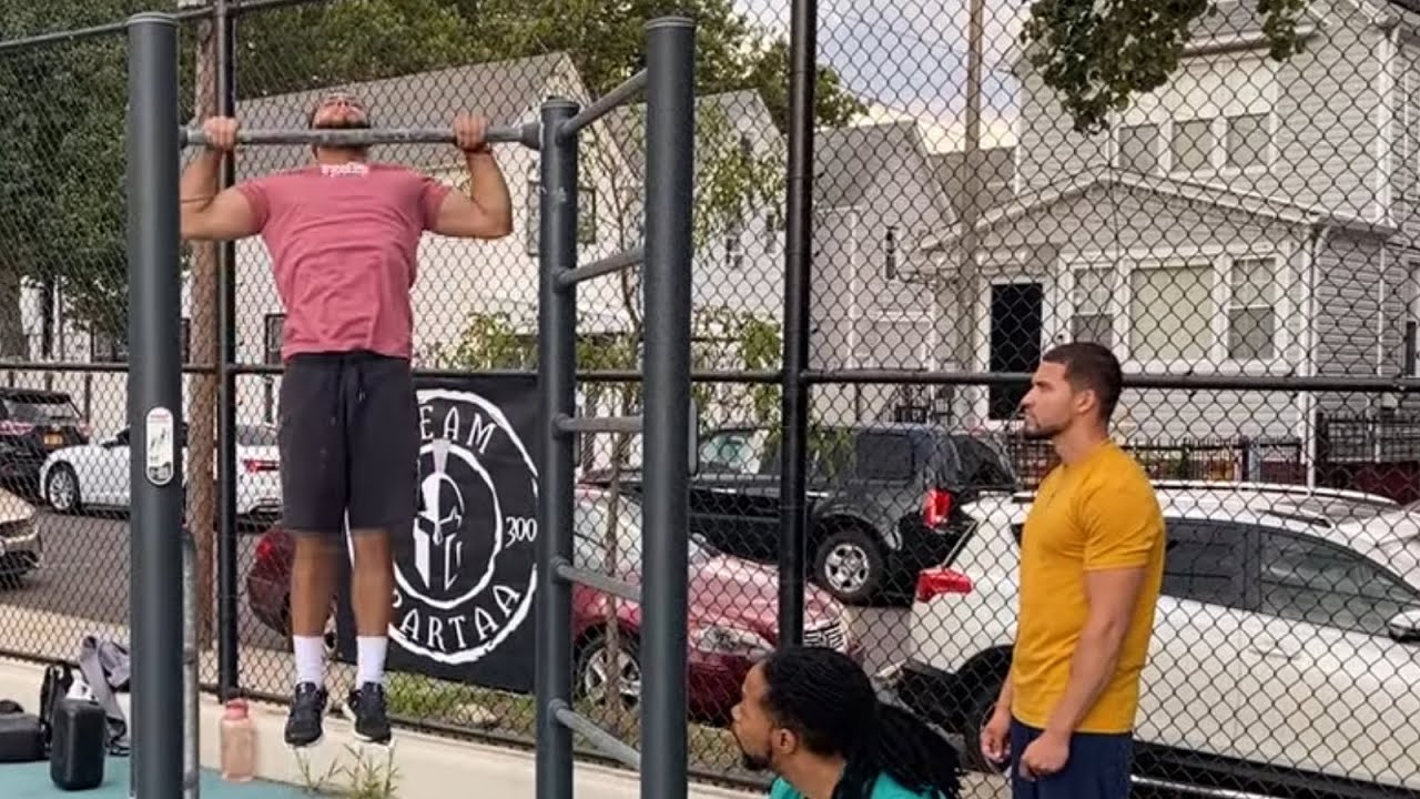 50 Pull ups and 100 Push ups in under 5 Minutes | That's Good Money