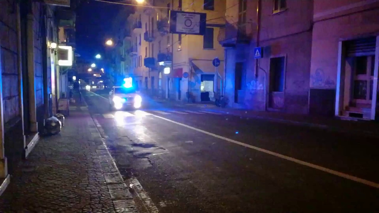 Automedica 118 La Spezia SOCCORSO in sirena
