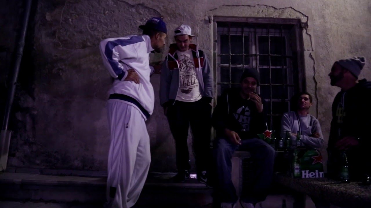 TUPAN (Le Fond D'la Classe) - 3 RUE DU PUITS NEUF (Prod: CROWN)