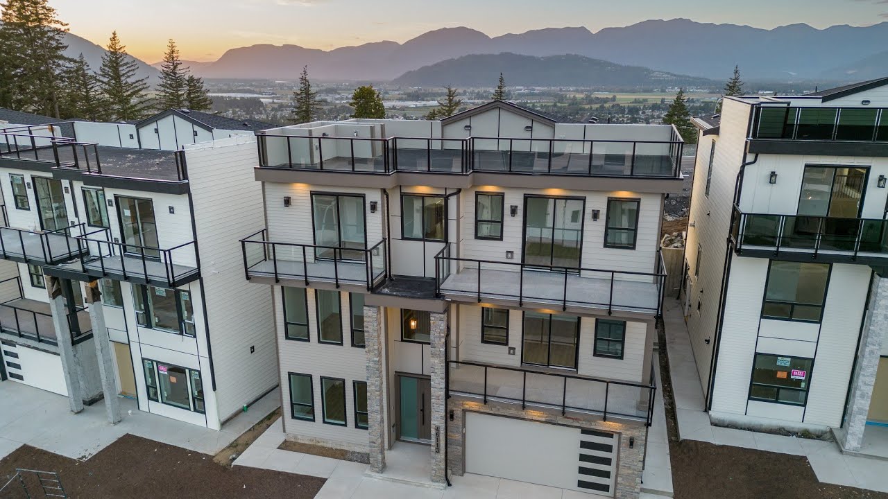 46113 Crestview Drive Chilliwack - Suraj Chauhan