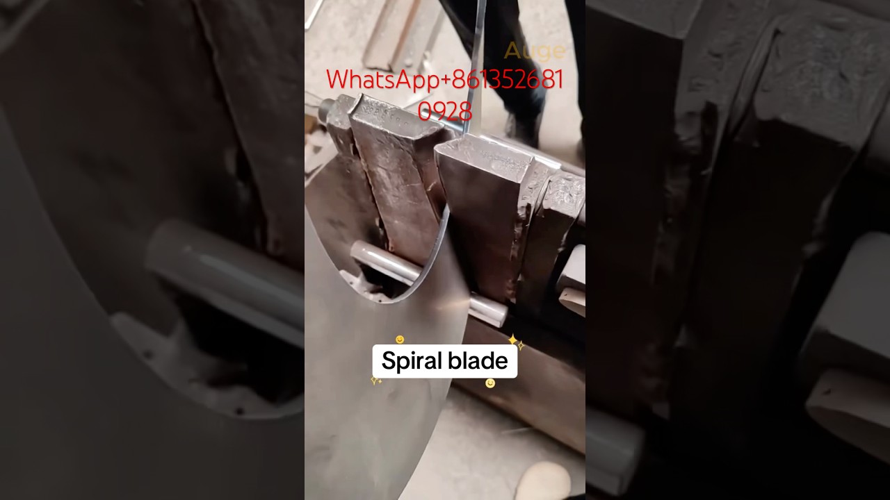 Ladies can also easily make spiral blades  #spiralbladeforming #spiralblade #screwblade #augerblade