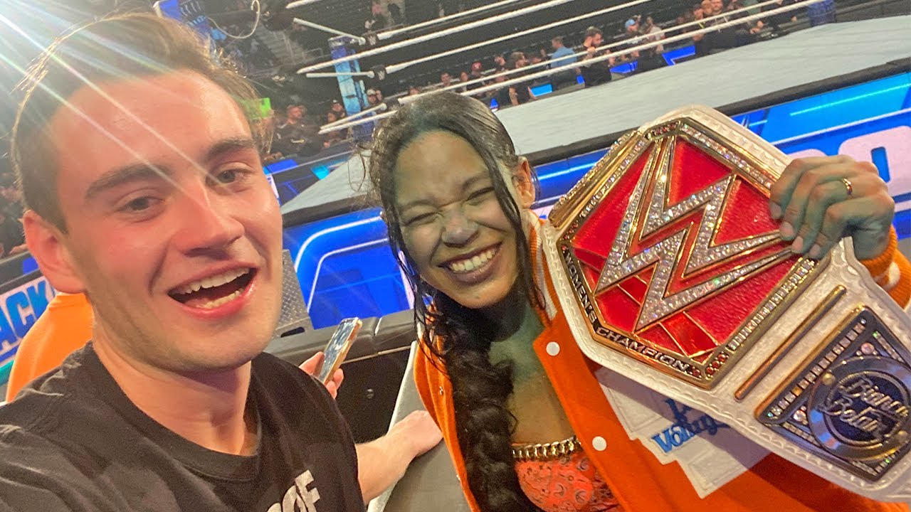WWE SmackDown 5/12/2023 (Knoxville, TN) FRONT ROW | Brandon Hodge Vlog #129