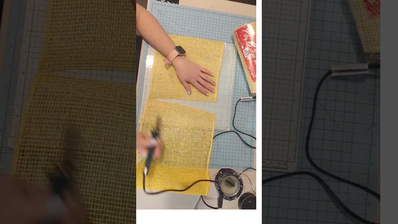 Poly burlap mesh tip #wreathmaking #crafttips