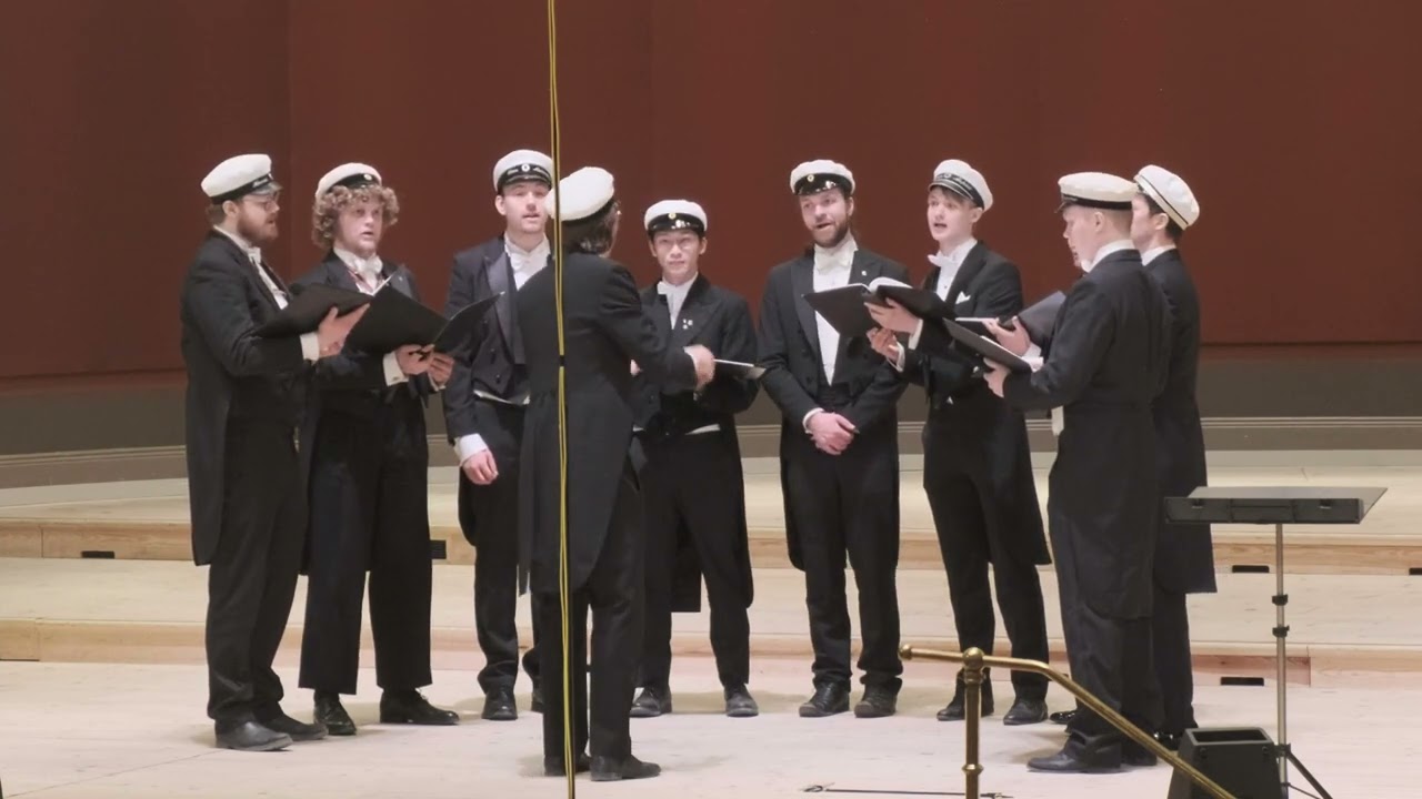 9  Chorus Virorum