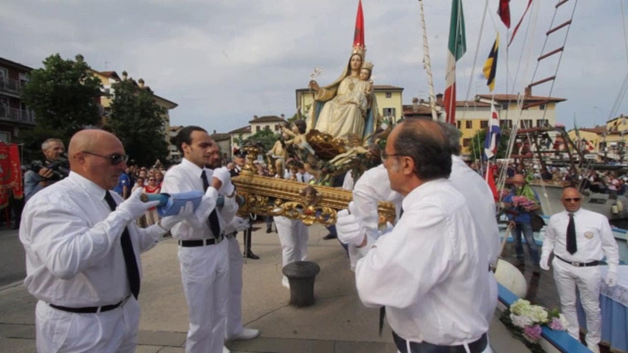 Perdòn a Grado, in migliaia alla processione verso Barbana