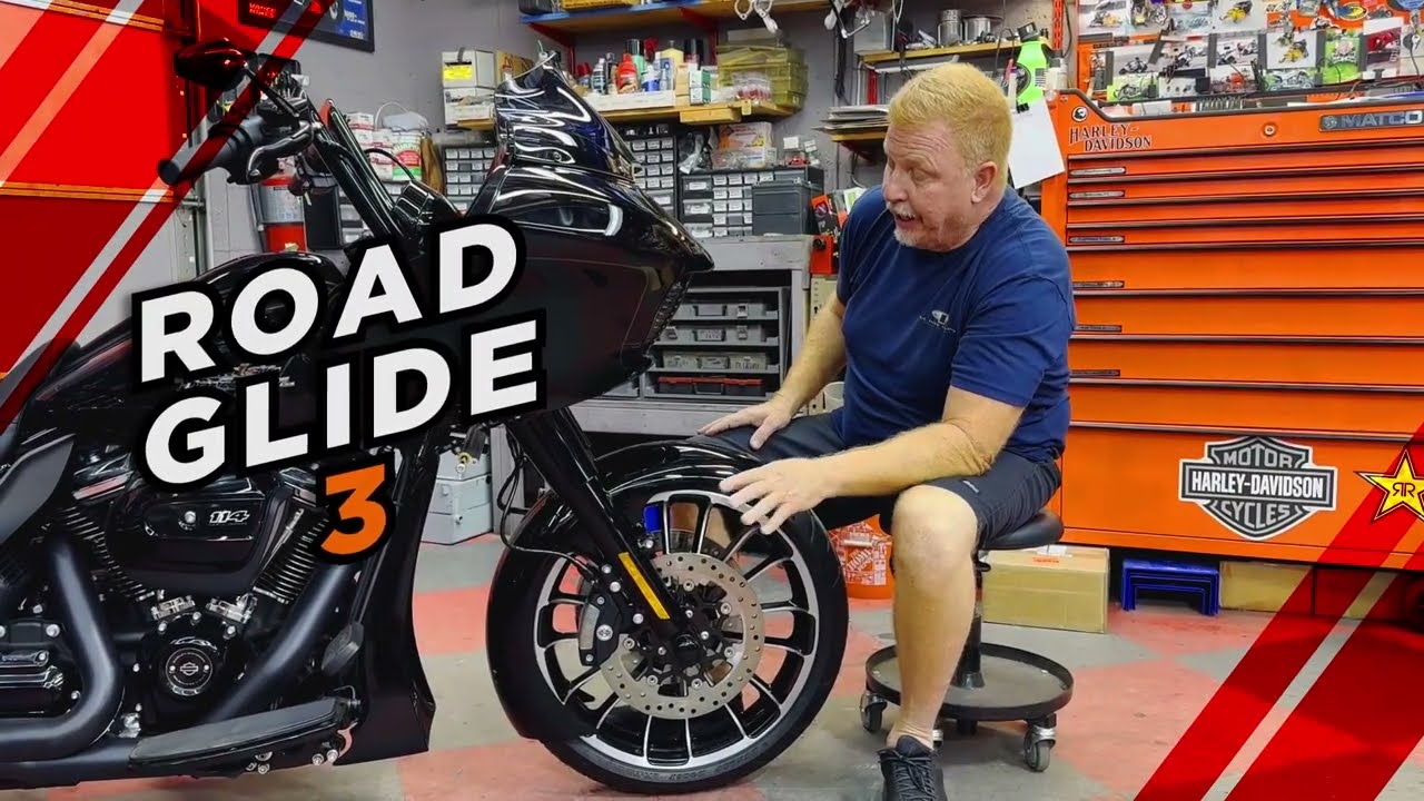 Road Glide 3 - Front Fenders & Chin Spoilers