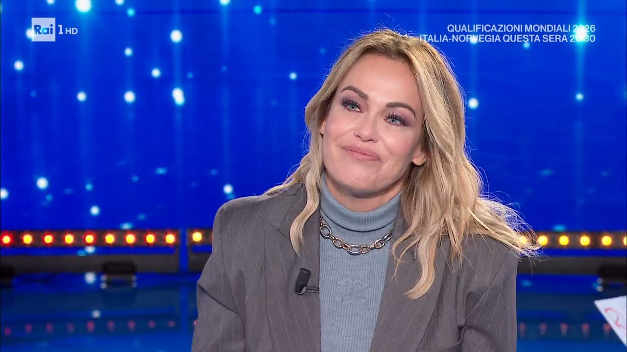 Sonia Bruganelli, il suo rapporto con la maternit&agrave; - Domenica In 16/11/2025