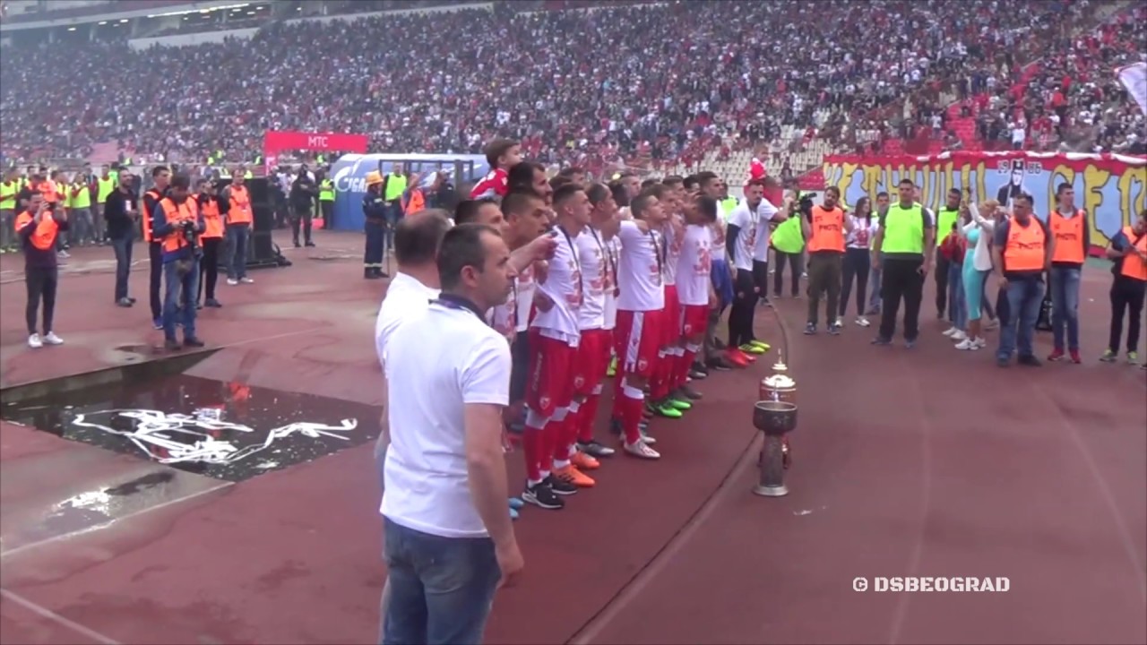 SVI KO JEDAN! Delije i igrači zajedno - Po zimi, kiši... | Crvena zvezda - Napredak 3:0