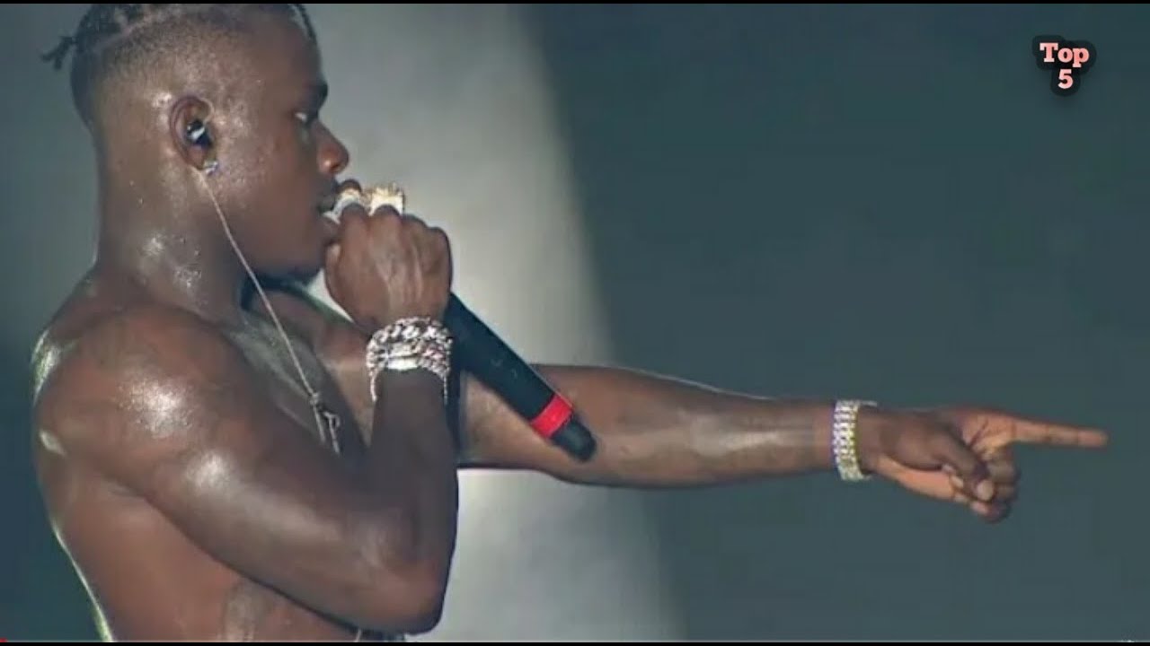 Dababy gets shoe thrown at him during a rolling loud performance (2021)