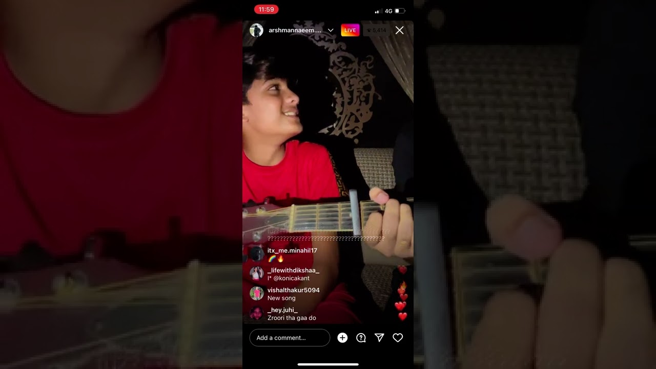 Arshman Naeem - Zara Zara / Instagram Live