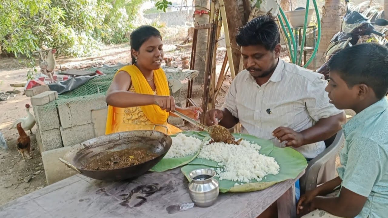 சாப்பிட்டா  இப்படி சாப்பிடுங்க 😋 ஆட்டு குடல்கறி | Mutton boti with unlimited our favorite white rice