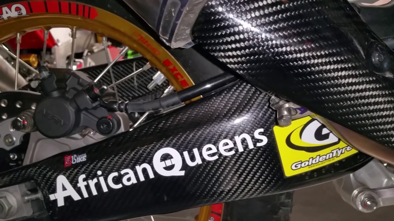 AfricanQueens CRF1000R (Africa Twin) at EICMA 2016 in Milano