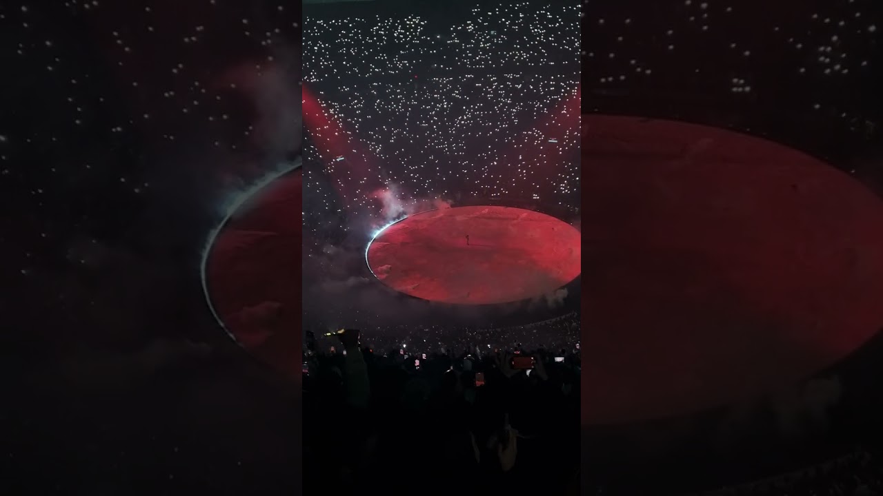 Ye/Kanye West Flashing Lights LIVE Mexico city 2026