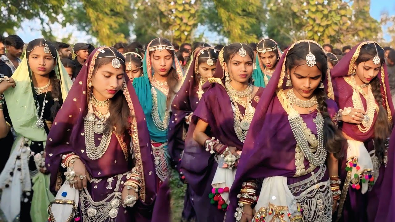 सोलिया की सुपरहिट मोड़ल डांस विडियो 2026 ।। Adiwasi Shadi Dance Video 2026 ।। adivasi shadi video