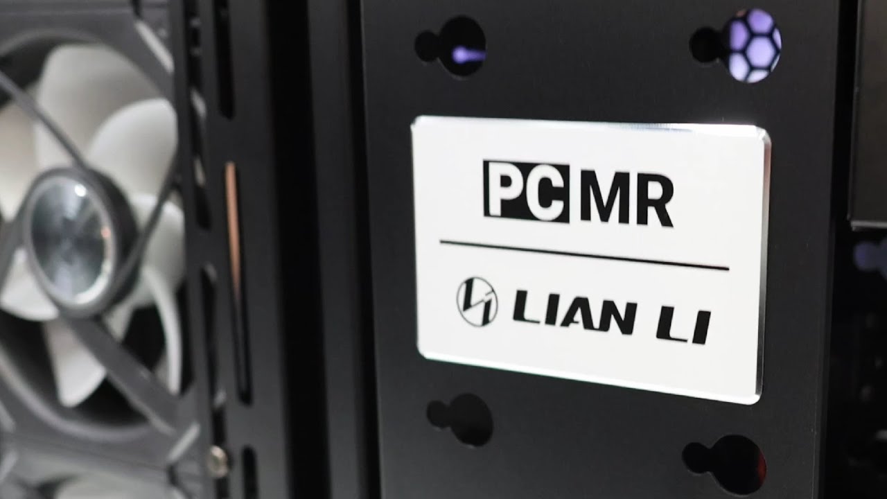 PCMR on Lian Li O11? No way! - Computex 2023