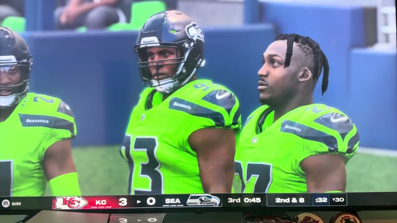 Chiefs vs Seahawks madden 25 full game 1 minute quarters ￼￼￼