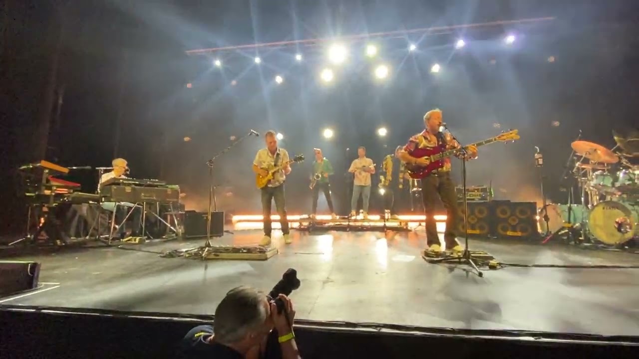 LEVEL 42 ALMOST THERE Live